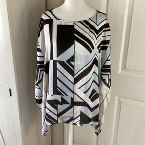 Chico's Travelers Black Lt Blue and White Geometric Blouse Sz S/M